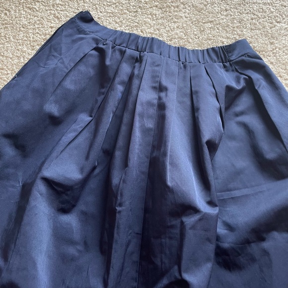 Midi skirt Navy blue EUC - Picture 3 of 7
